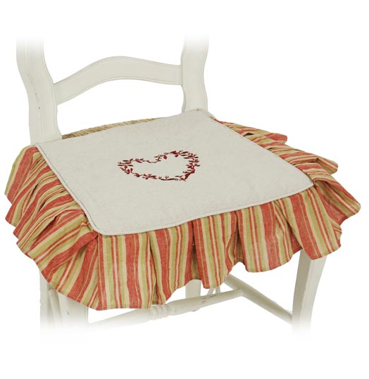 картинка Подушка декоративная для стула "Сердце" 38х42см